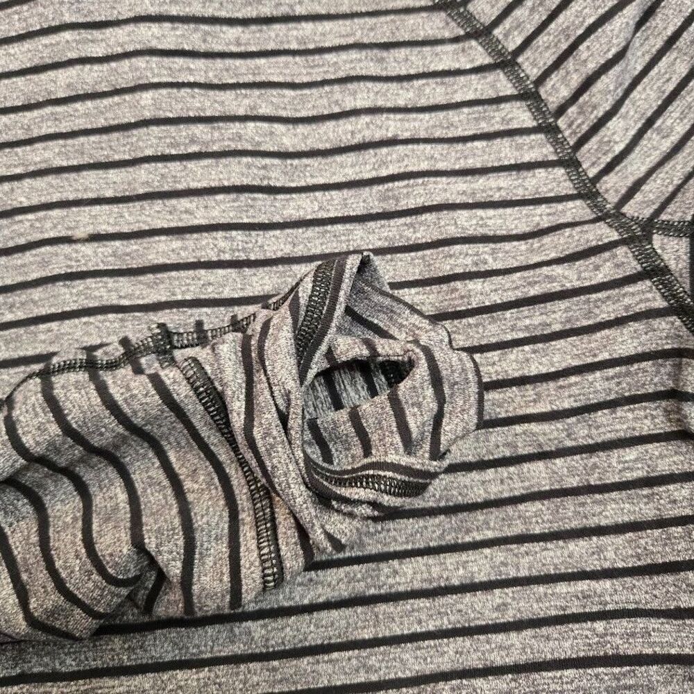 Lululemon Men's Size S Sweat Session 1/2 Zip Long‎ Sleeve Pullover Black Stripe - Picture 5 of 7